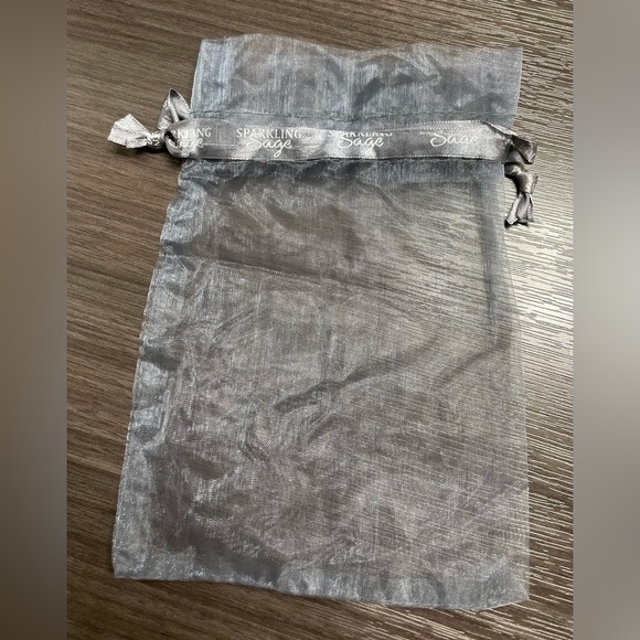 Sparkling Sage Leather Necklace with Rose Quartz Stone - Picture 13 of 15